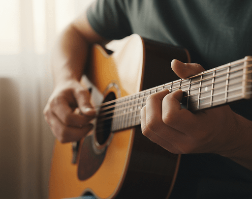راهنمای کامل یادگیری آکورد گیتار از صفر (روشی که مبتدیها را ناامید نمیکند)